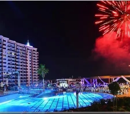 Azura Park 公寓 *