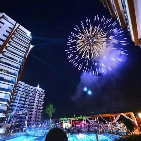 Azura Park 公寓