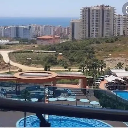 Azura Park * 阿拉尼亚